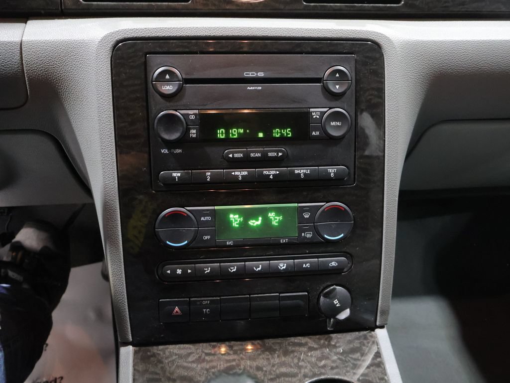 Used 2005 Mercury Montego Premier FWD image 23