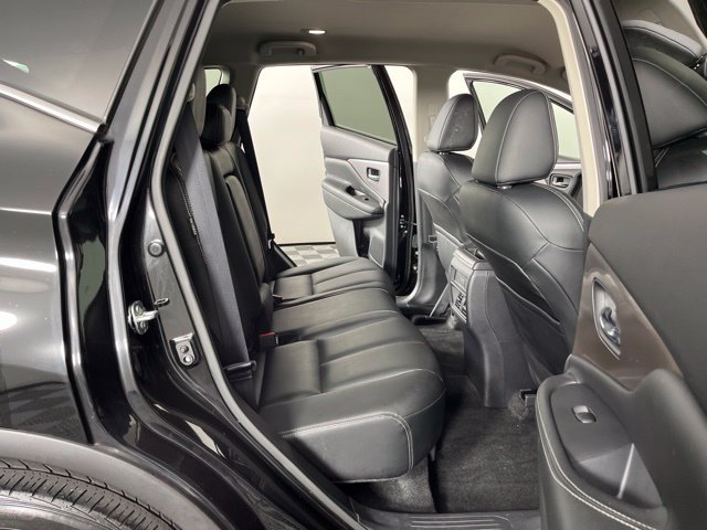 Used 2023 Nissan Murano SV w/ SV Midnight Edition Package FWD image 48