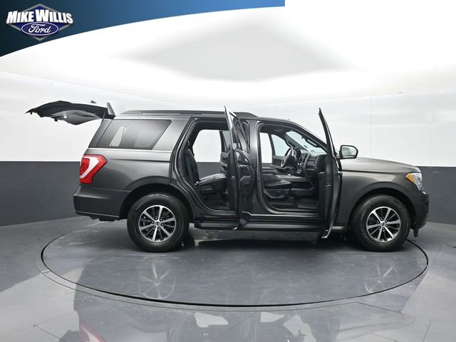 Used 2021 Ford Expedition XLT image 27