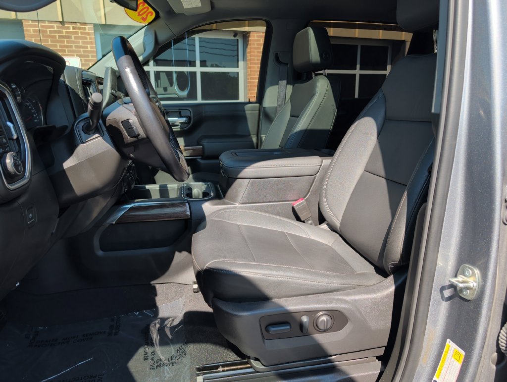 Used 2022 Chevrolet Silverado 1500 LT Trail Boss w/ LT Trail Boss Premium Package AWD/4WD image 14