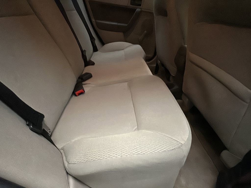 Used 2011 Ford Focus S FWD image 15