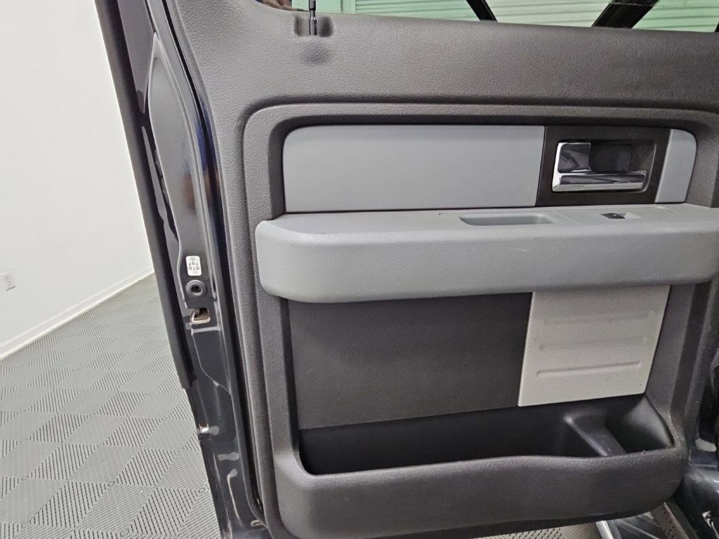 Used 2013 Ford F150 XLT w/ Luxury Equipment Group AWD/4WD image 26
