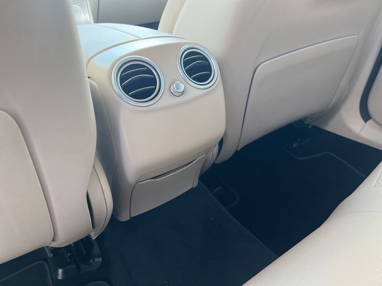 Used 2021 Mercedes-Benz GLC 300 image 20