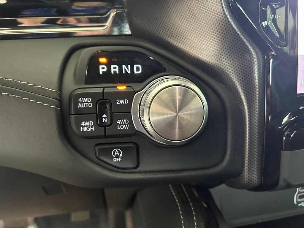 Used 2025 RAM 1500 Limited w/ Bed Utility Group AWD/4WD image 9
