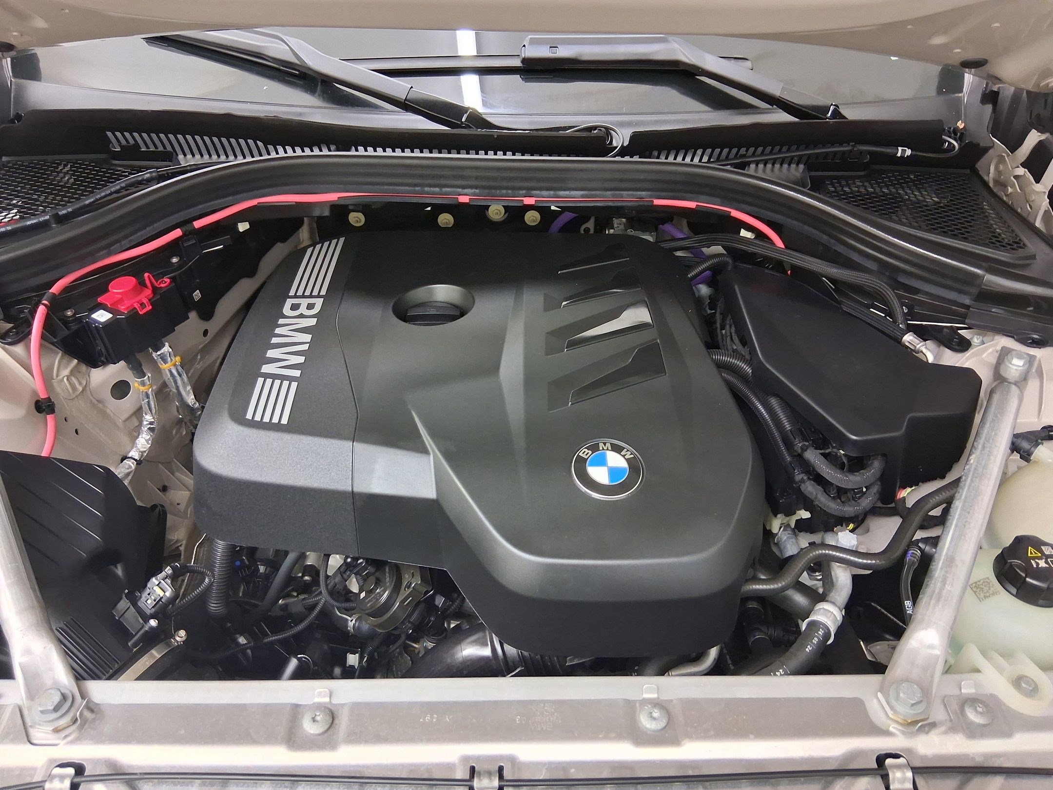 Certified 2025 BMW X3 xDrive30i w/ Convenience Package AWD/4WD image 33