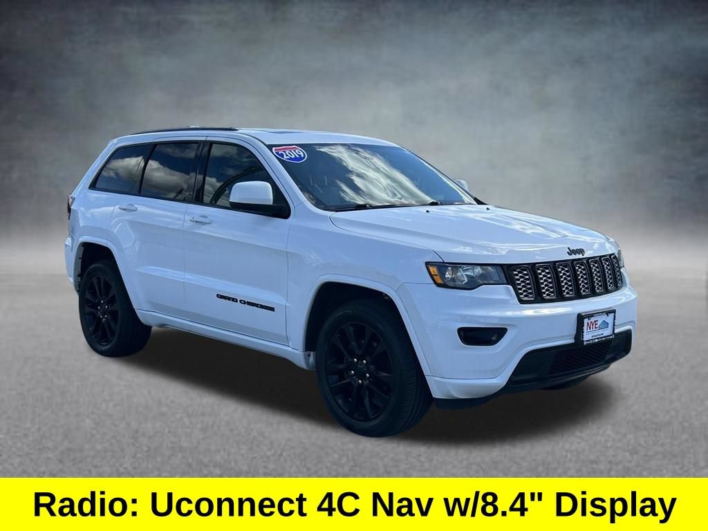 Used 2019 Jeep Grand Cherokee Altitude AWD/4WD image 8