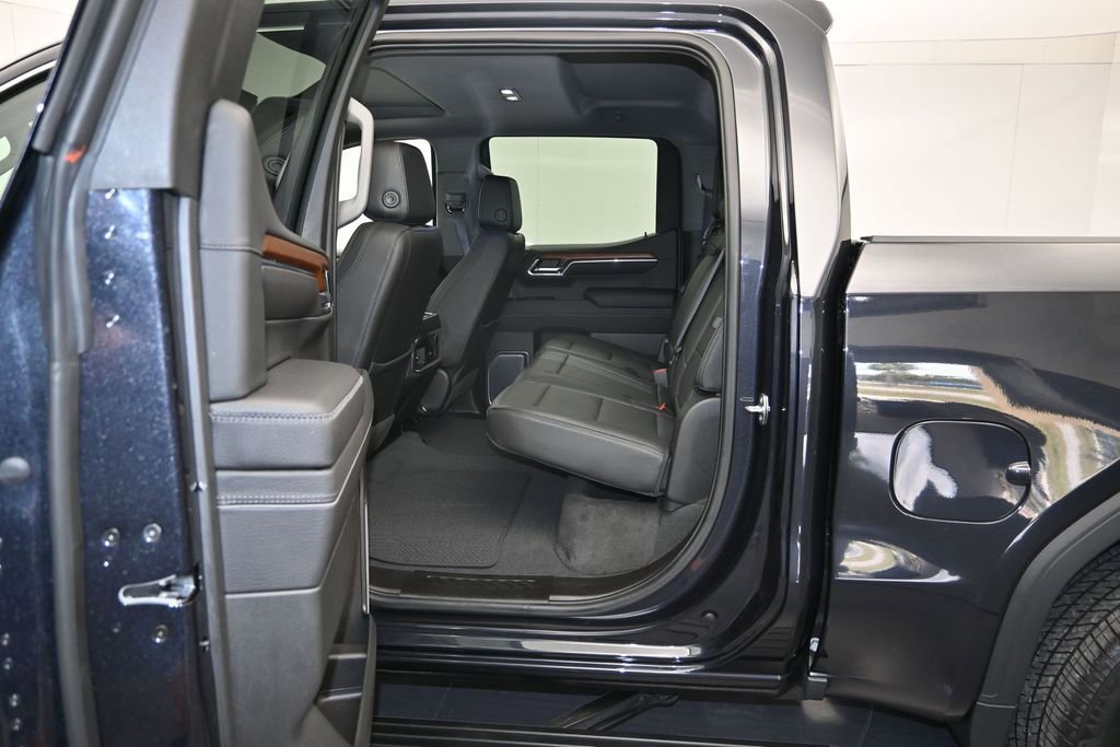 Used 2023 GMC Sierra 1500 Denali w/ Denali Reserve Package AWD/4WD image 24