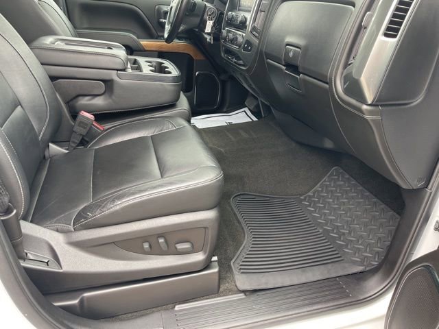 Used 2018 Chevrolet Silverado 1500 LTZ AWD/4WD image 31