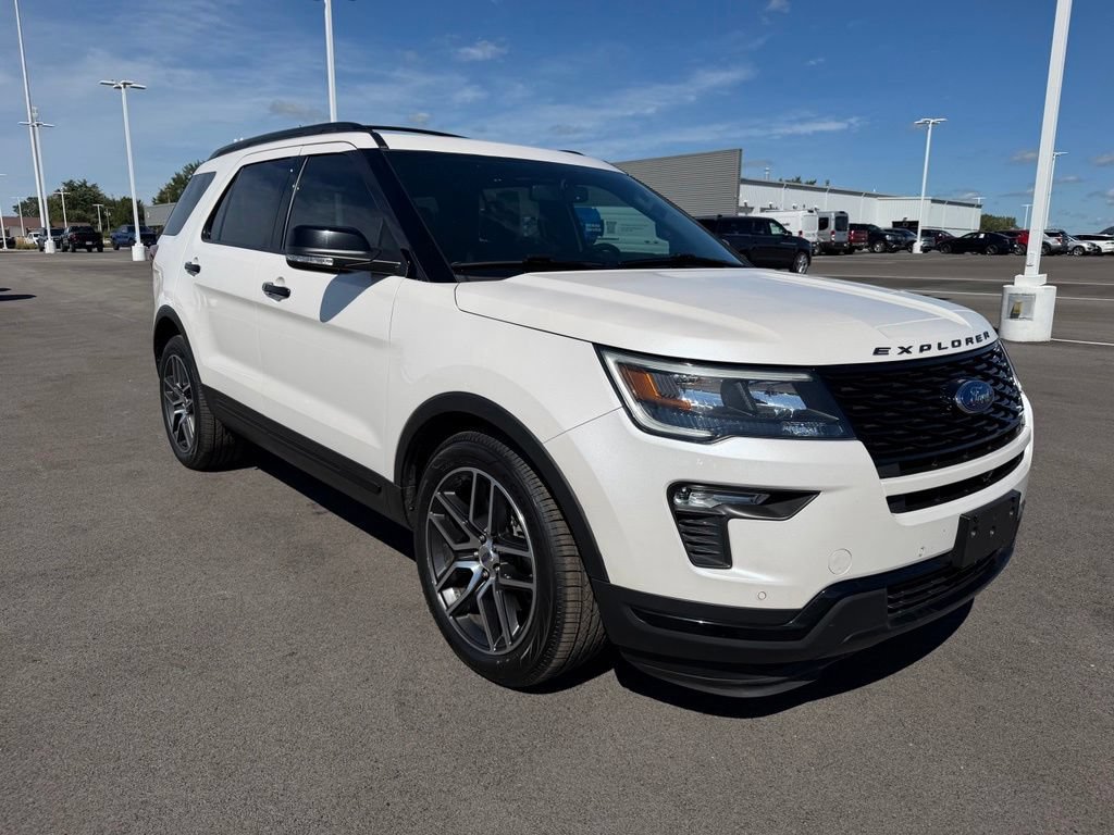 Used 2019 Ford Explorer Sport w/ Equipment Group 401A AWD/4WD image 4