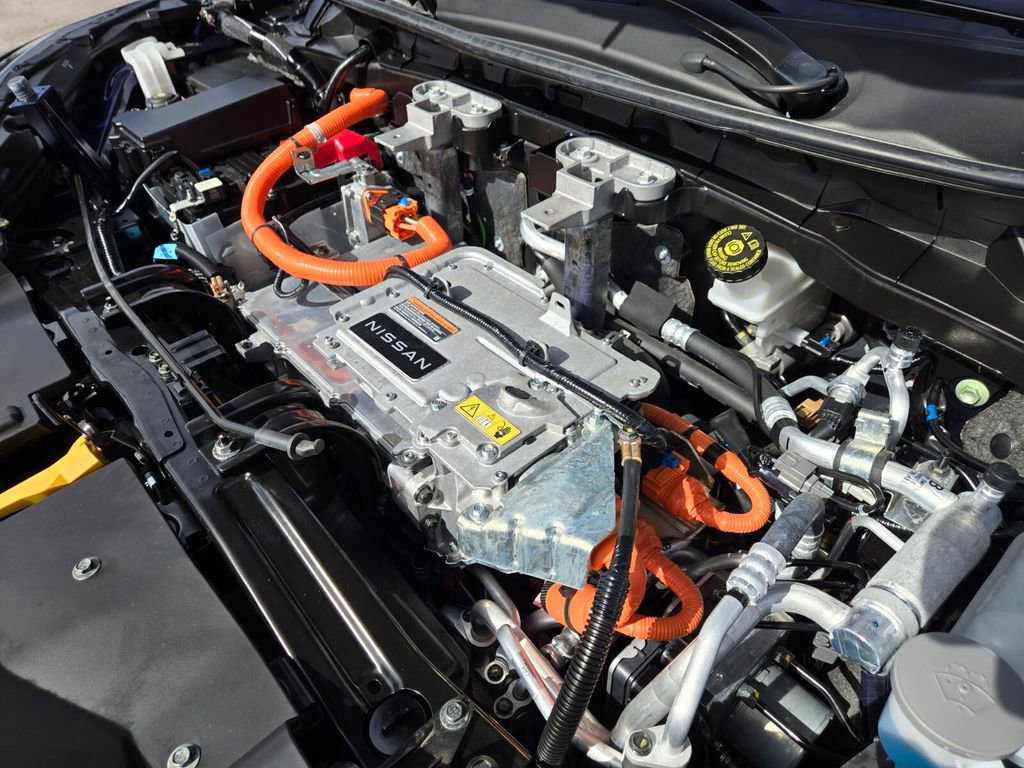 Used 2024 Nissan Ariya FWD image 21