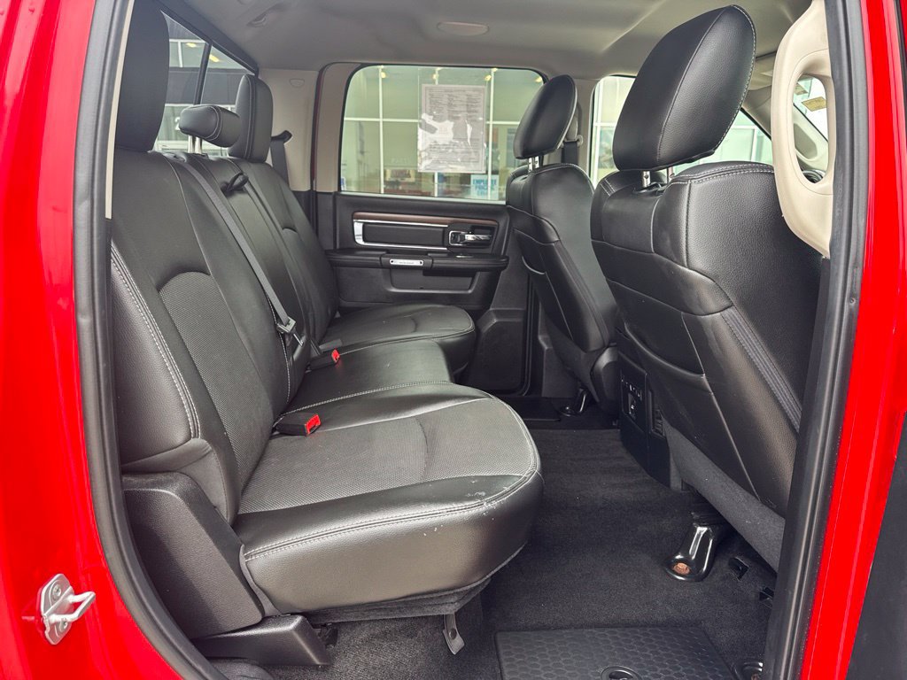 Used 2015 RAM 2500 Laramie w/ Convenience Group AWD/4WD image 27