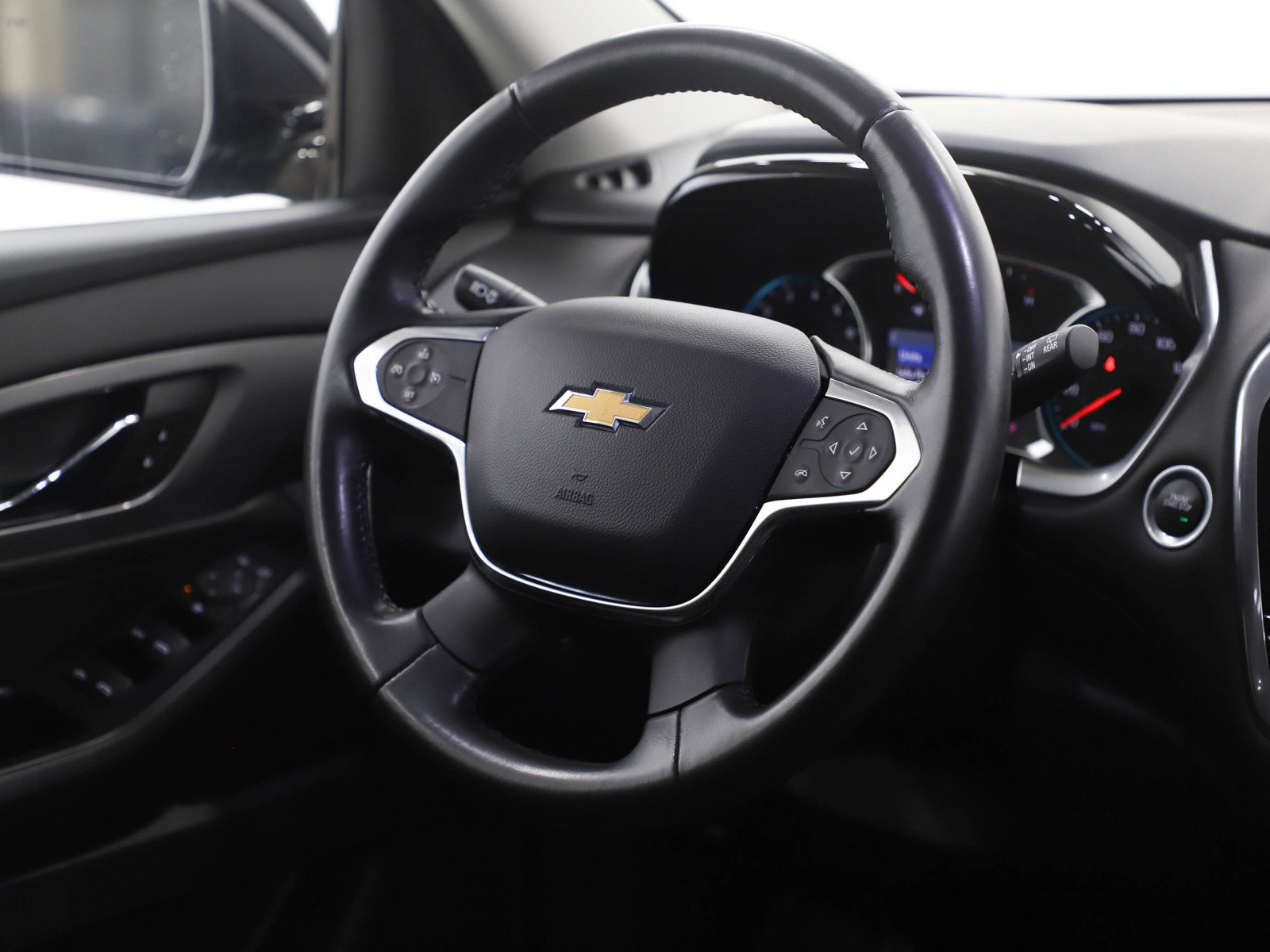 Used 2020 Chevrolet Traverse LT AWD/4WD image 15