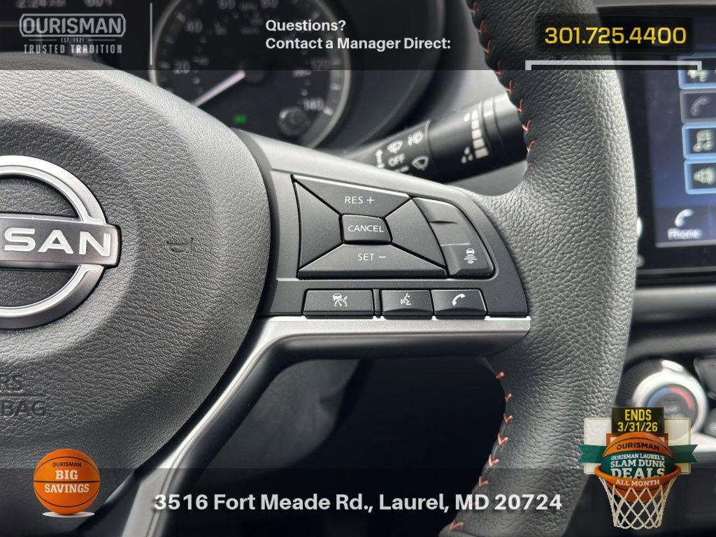 New 2025 Nissan Versa SR w/ Trunk Package image 18