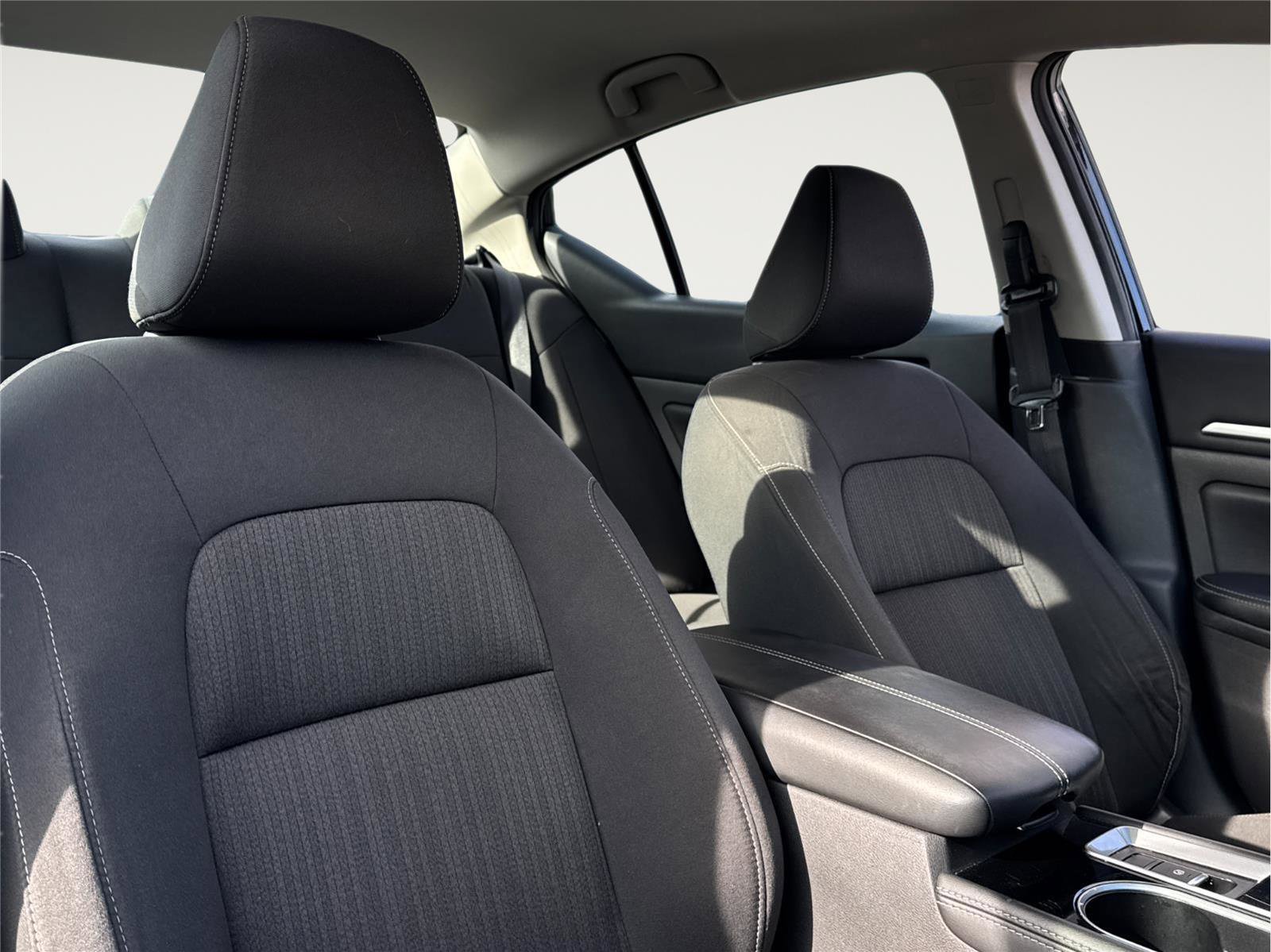 Used 2023 Nissan Altima 2.5 SV image 24