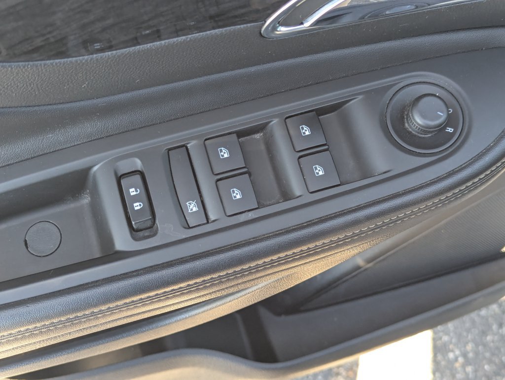 Used 2016 Buick Encore AWD image 23
