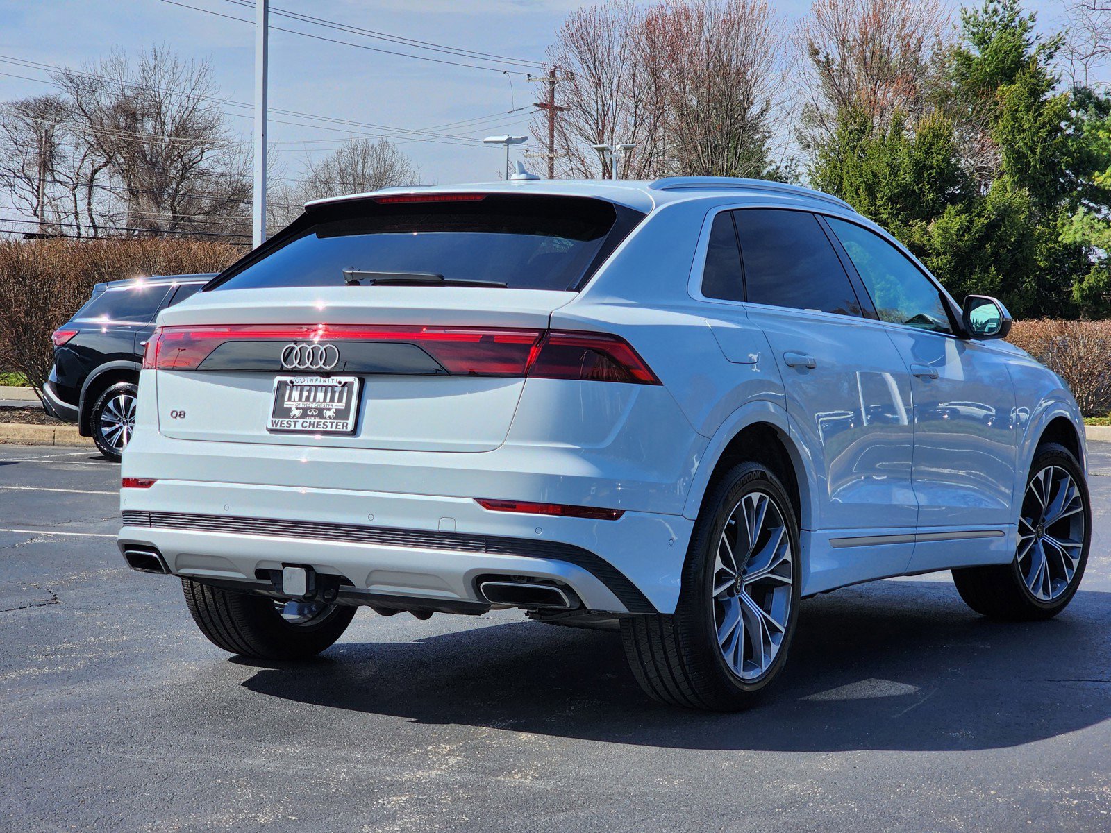 Used 2025 Audi Q8 Premium Plus image 2