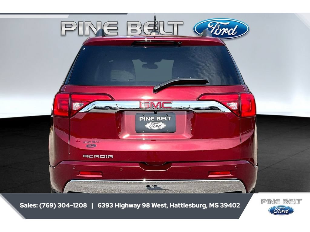 Used 2018 GMC Acadia Denali w/ Technology Package FWD image 4