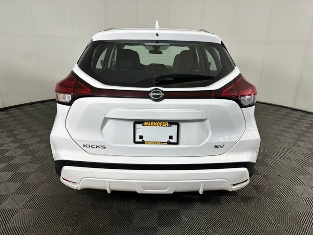 Used 2024 Nissan Kicks SV image 4