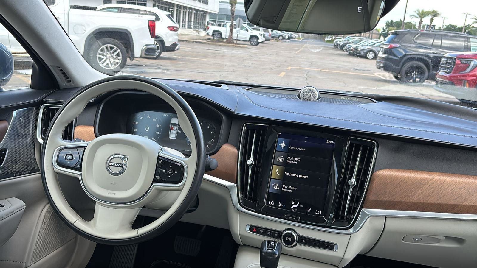 Used 2017 Volvo S90 T6 Inscription w/ Vision Package AWD/4WD image 23
