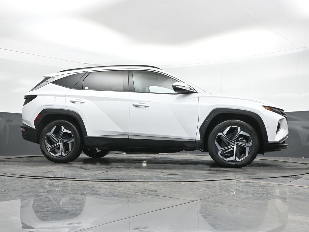 Used 2024 Hyundai Tucson Limited image 45