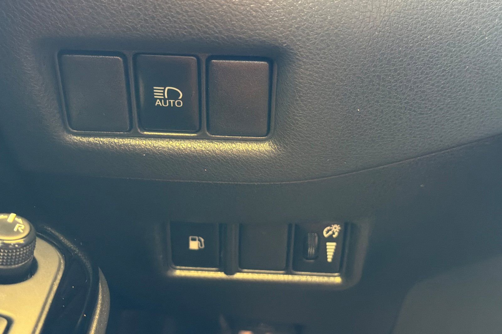 Used 2021 Toyota C-HR Nightshade FWD image 31