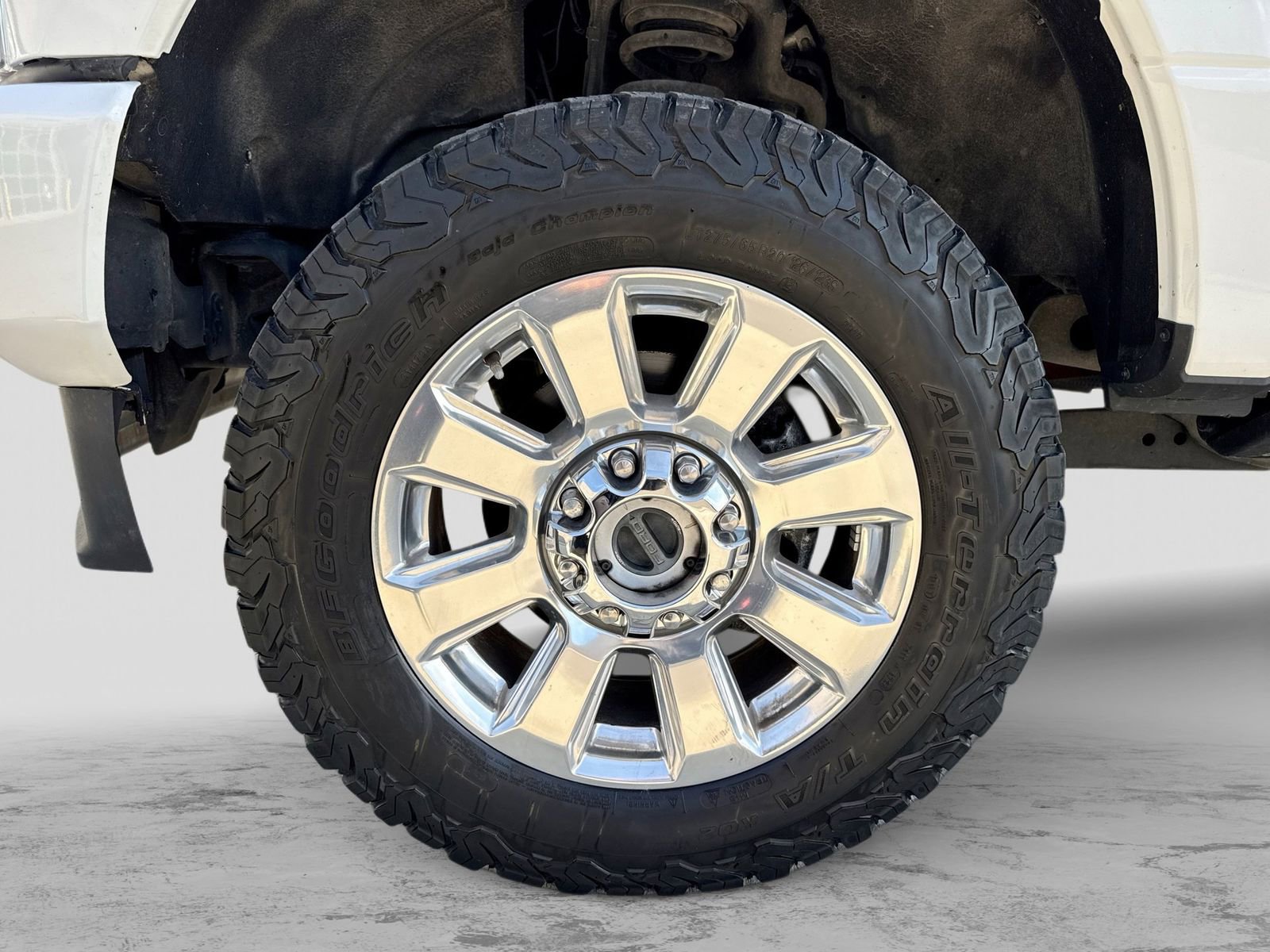 Certified 2022 Ford F250 Platinum w/ FX4 Off-Road Package image 13