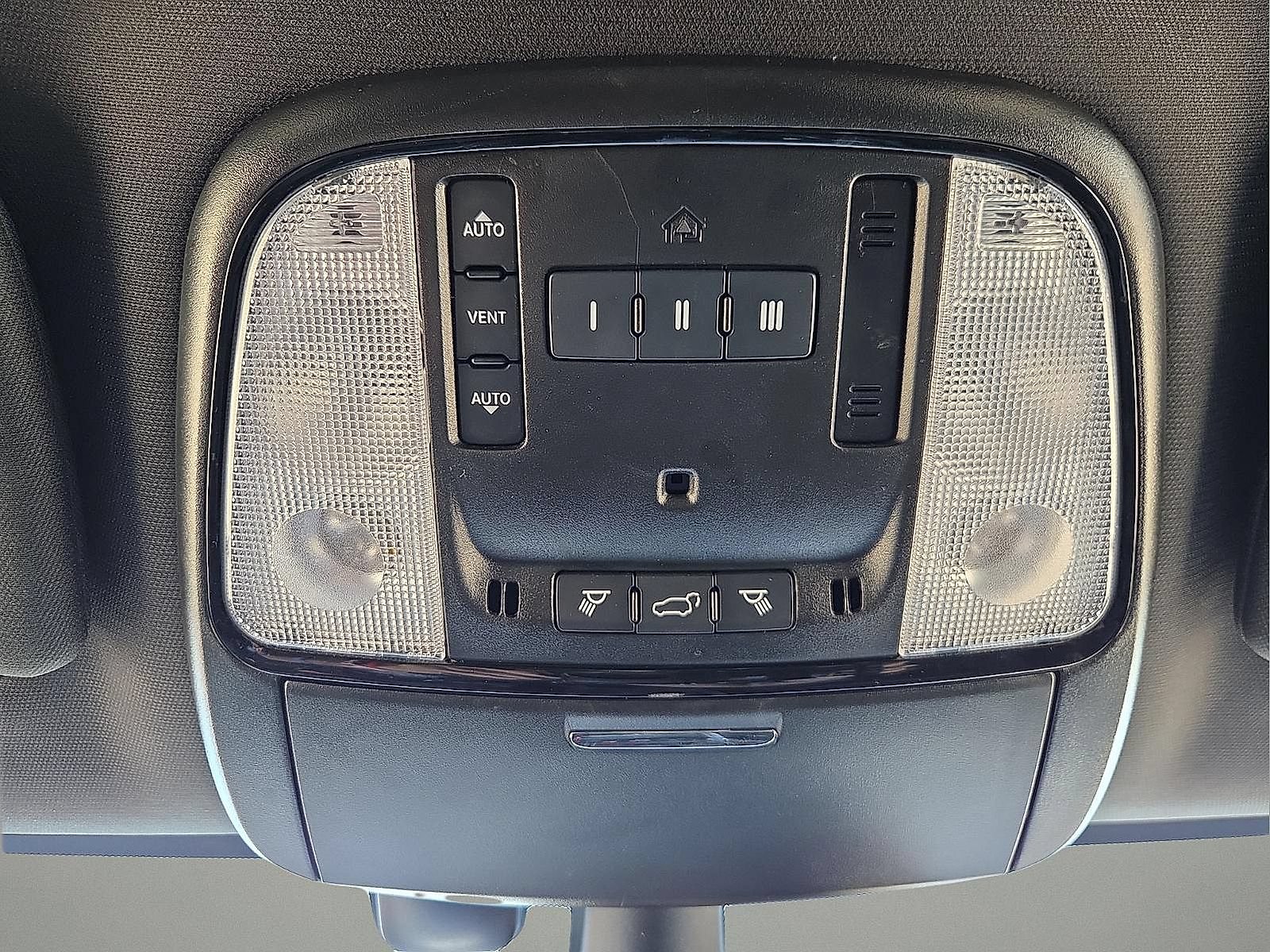 Used 2024 Dodge Durango GT AWD/4WD image 22