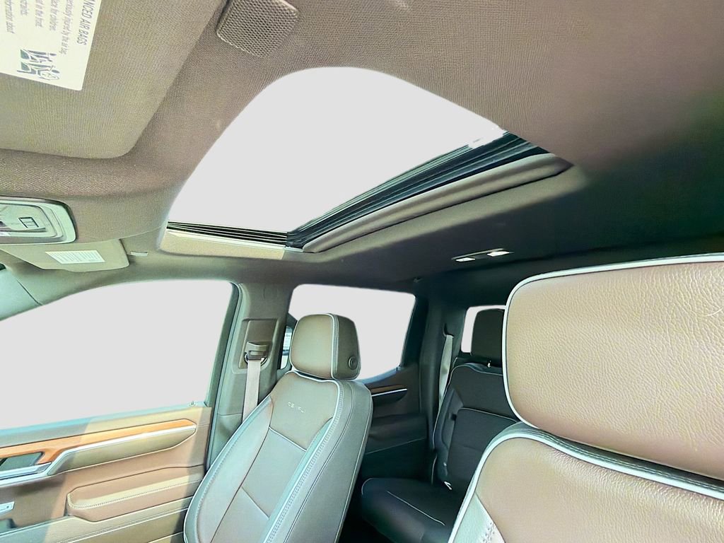 Used 2022 GMC Sierra 1500 Denali w/ Denali Reserve Package image 22