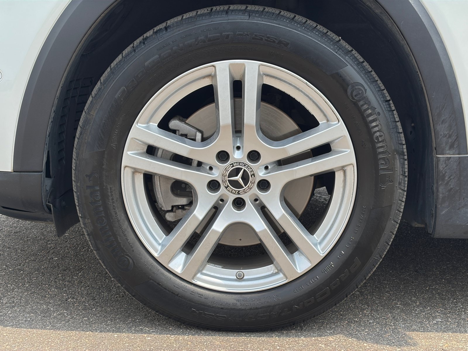 Used 2021 Mercedes-Benz GLB 250 4MATIC image 12