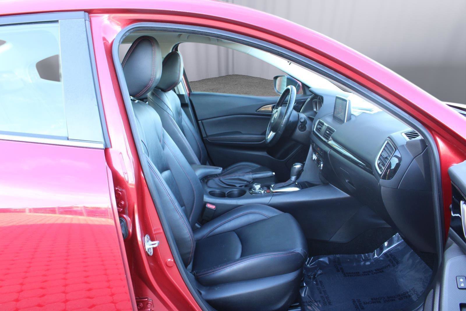 Used 2015 MAZDA MAZDA3 i Grand Touring image 34