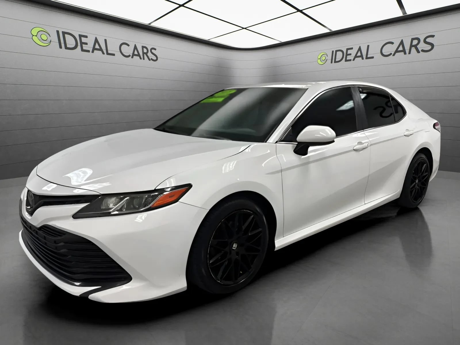 Used 2018 Toyota Camry LE