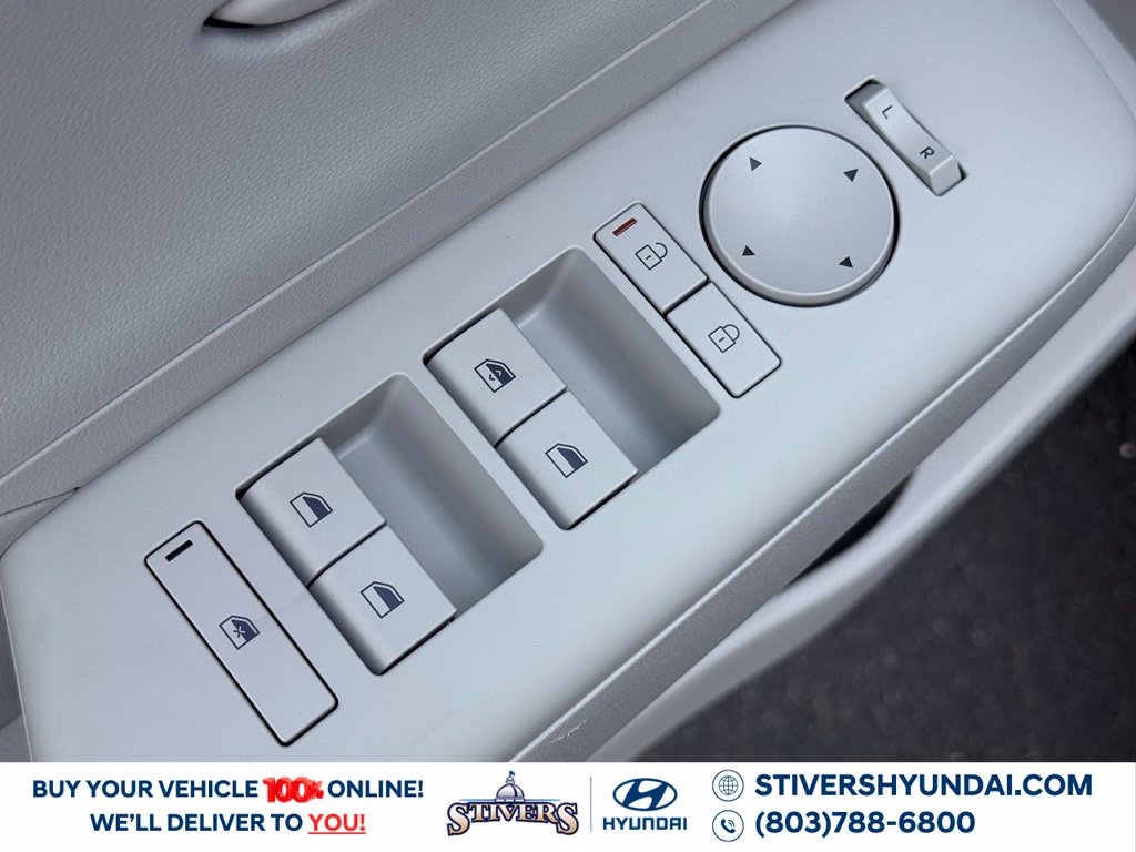 New 2027 Hyundai Kona SE FWD image 21