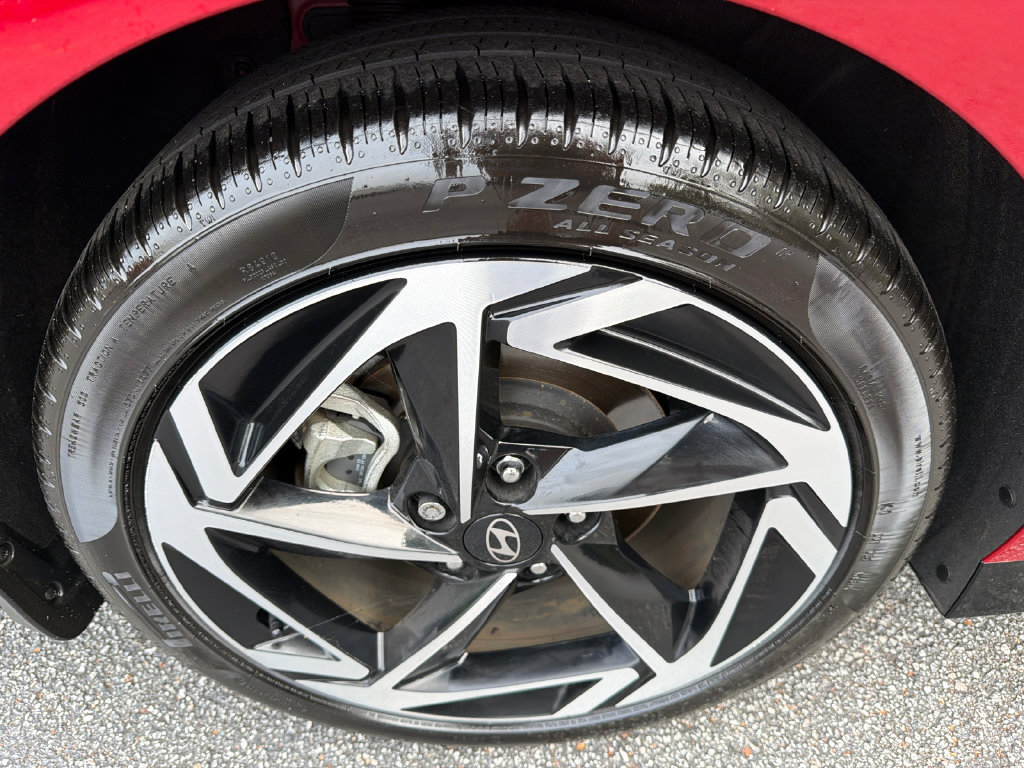 Used 2025 Hyundai Sonata SEL FWD image 17