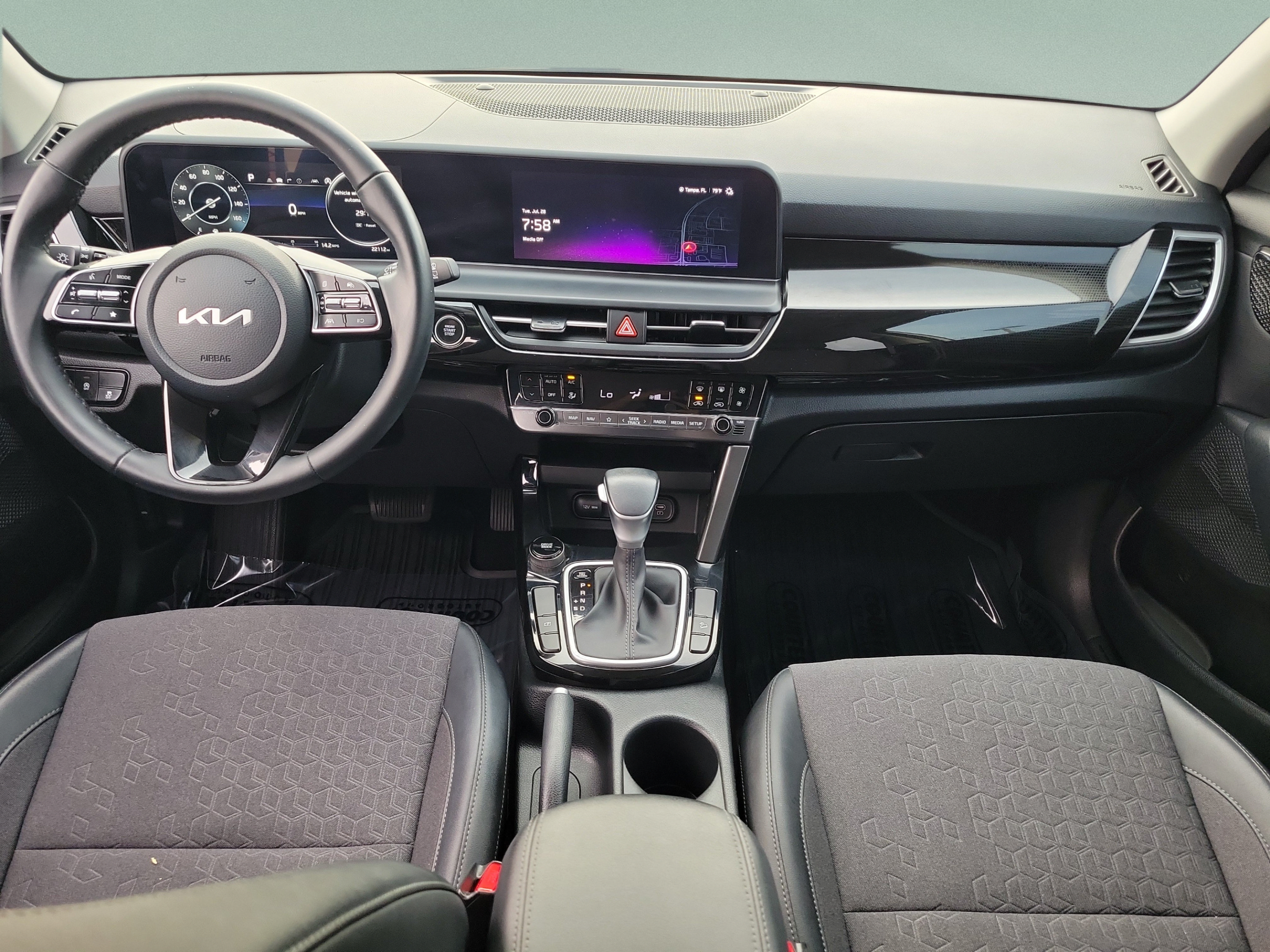 Certified 2024 Kia Seltos S FWD image 9