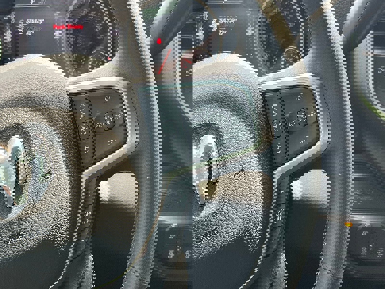 Used 2025 RAM 3500 Lone Star image 28