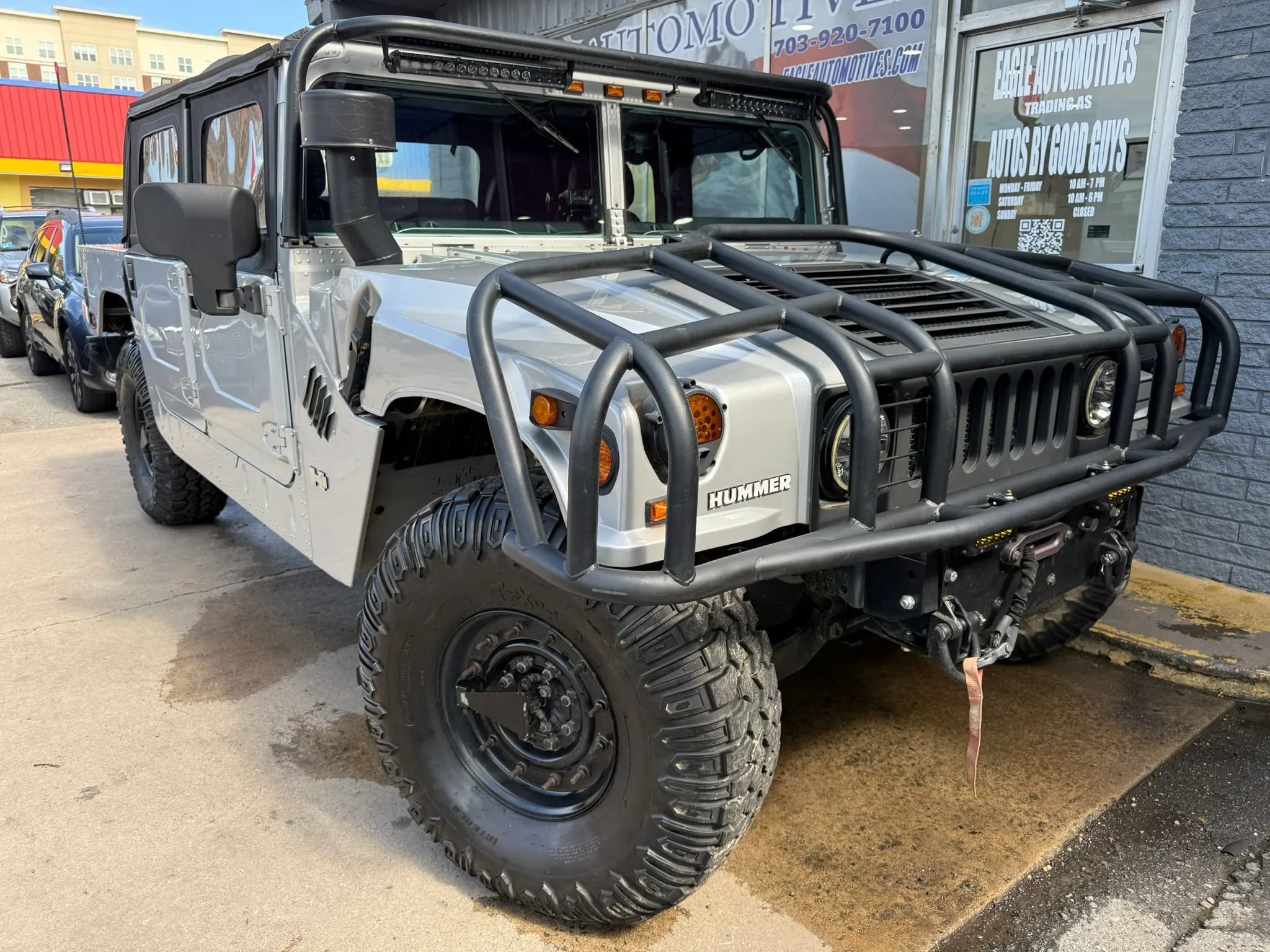 Used 1993 HUMMER H1 4-Door Open Top AWD/4WD image 1