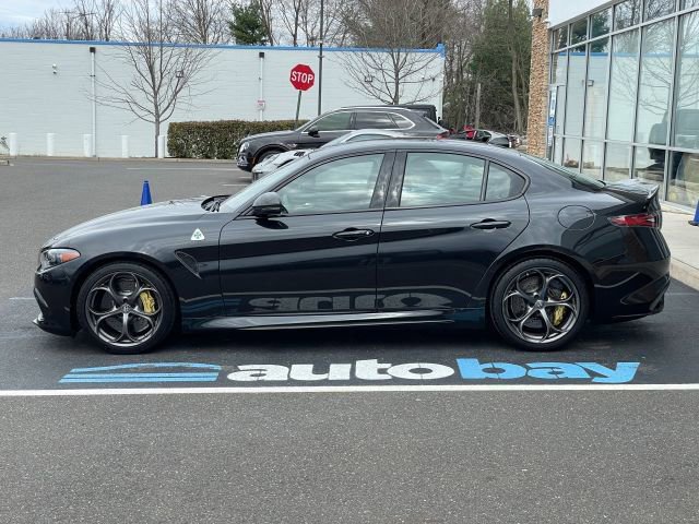 Used 2024 Alfa Romeo Giulia Quadrifoglio image 14
