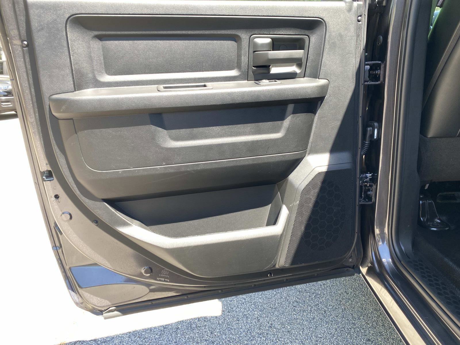 Certified 2024 RAM 1500 Tradesman w/ Electronics Group image 17