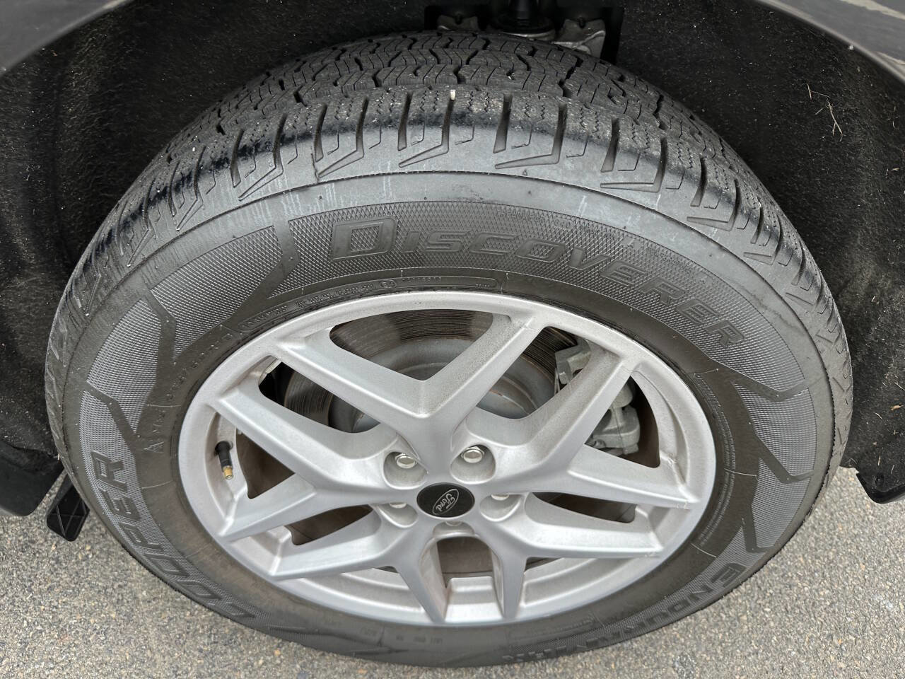 Used 2024 Ford Edge SEL image 28