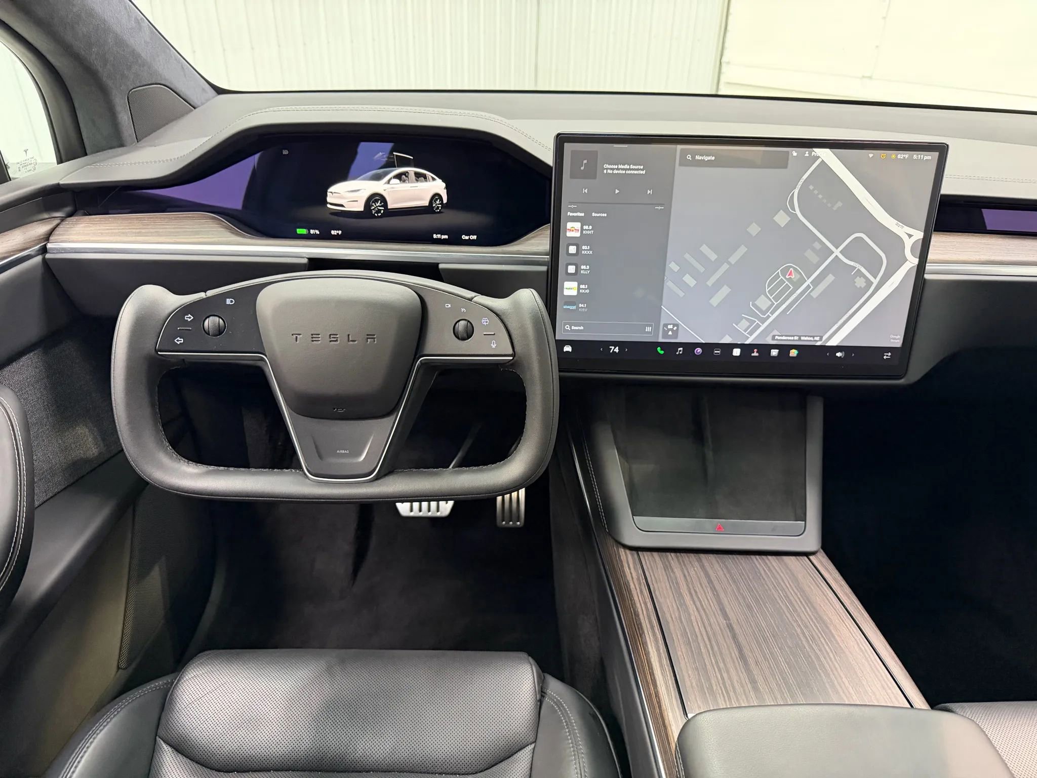 Used 2023 Tesla Model X image 26
