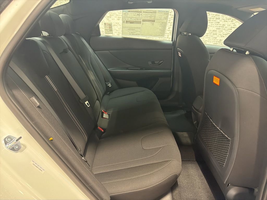 New 2026 Hyundai Elantra SEL Sport Premium FWD image 12