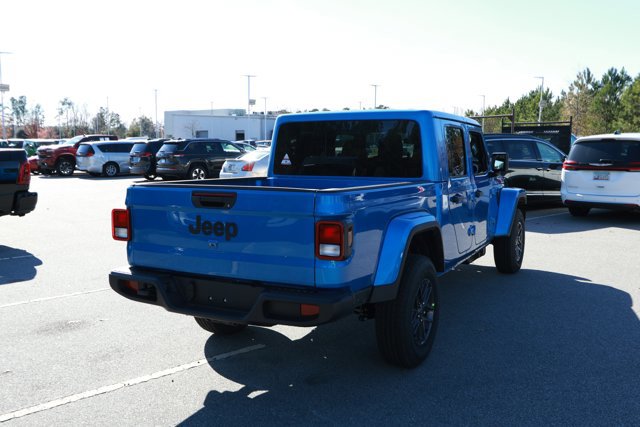 New 2026 Jeep Gladiator Sport image 6