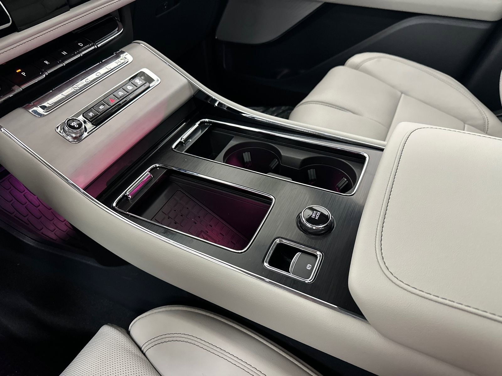 New 2026 Lincoln Aviator Reserve image 36