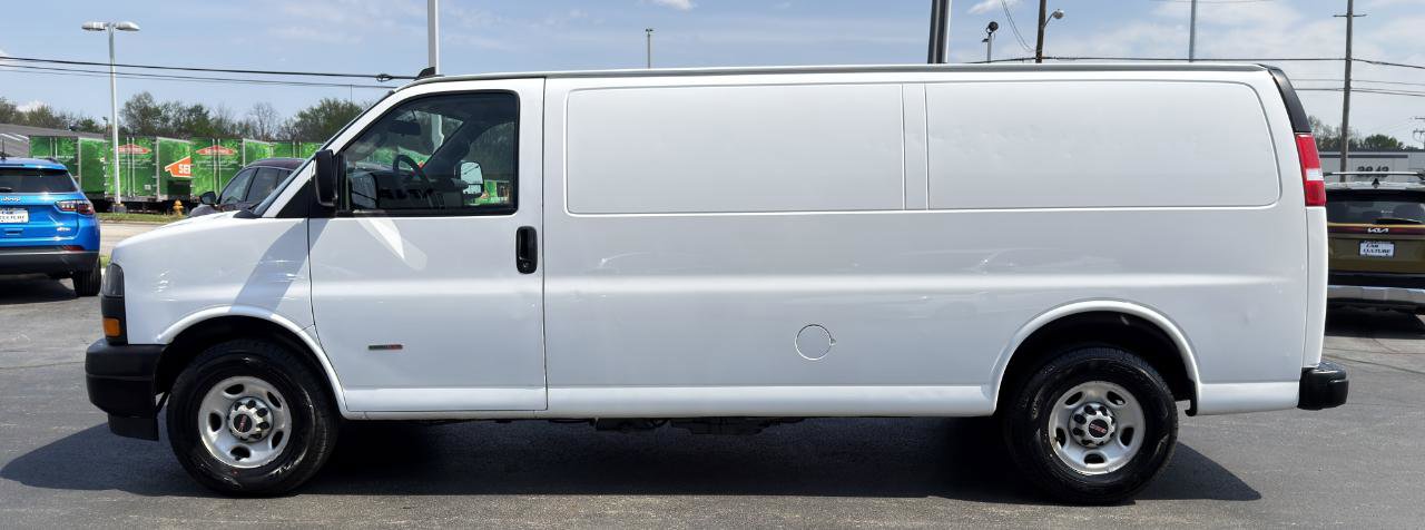 Used 2018 GMC Savana 2500 Extended RWD image 14