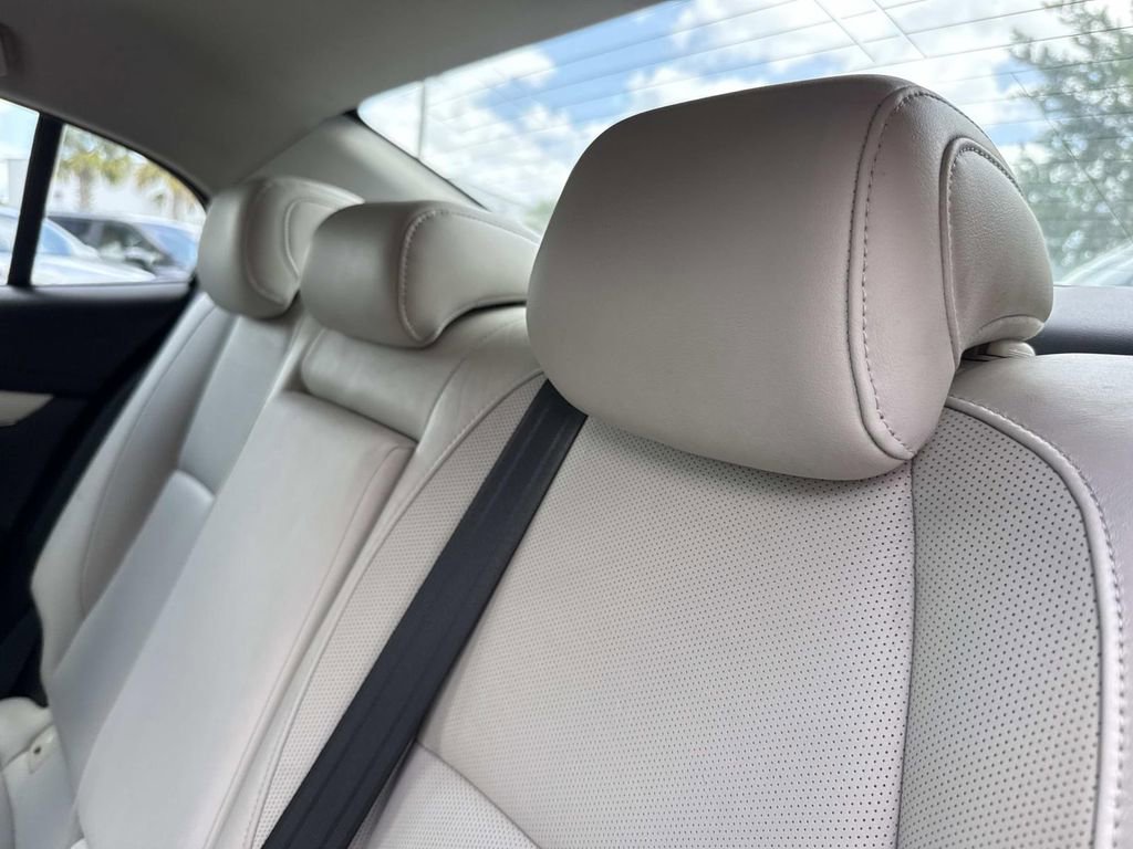 Used 2019 MAZDA MAZDA3 Sedan w/ Premium Package image 15