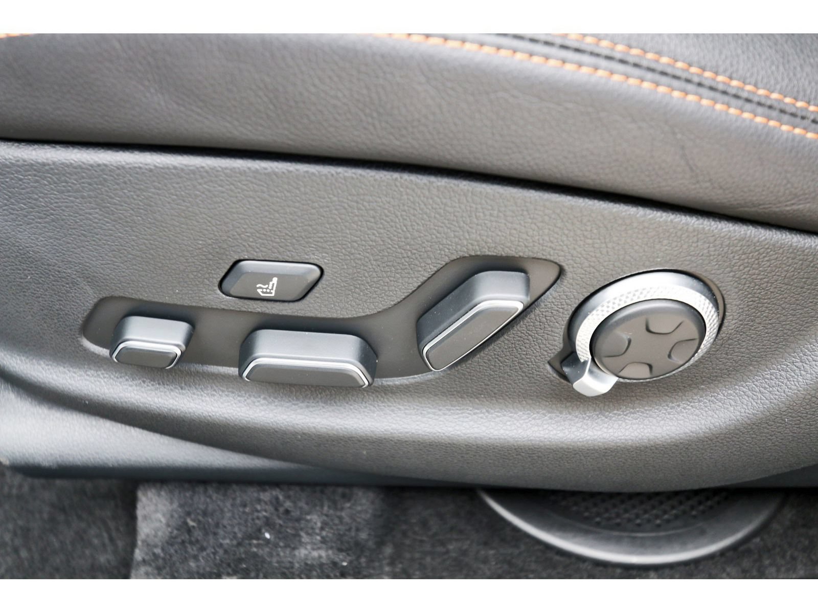 Used 2026 Genesis GV70 3.5T Sport Advanced AWD/4WD image 30