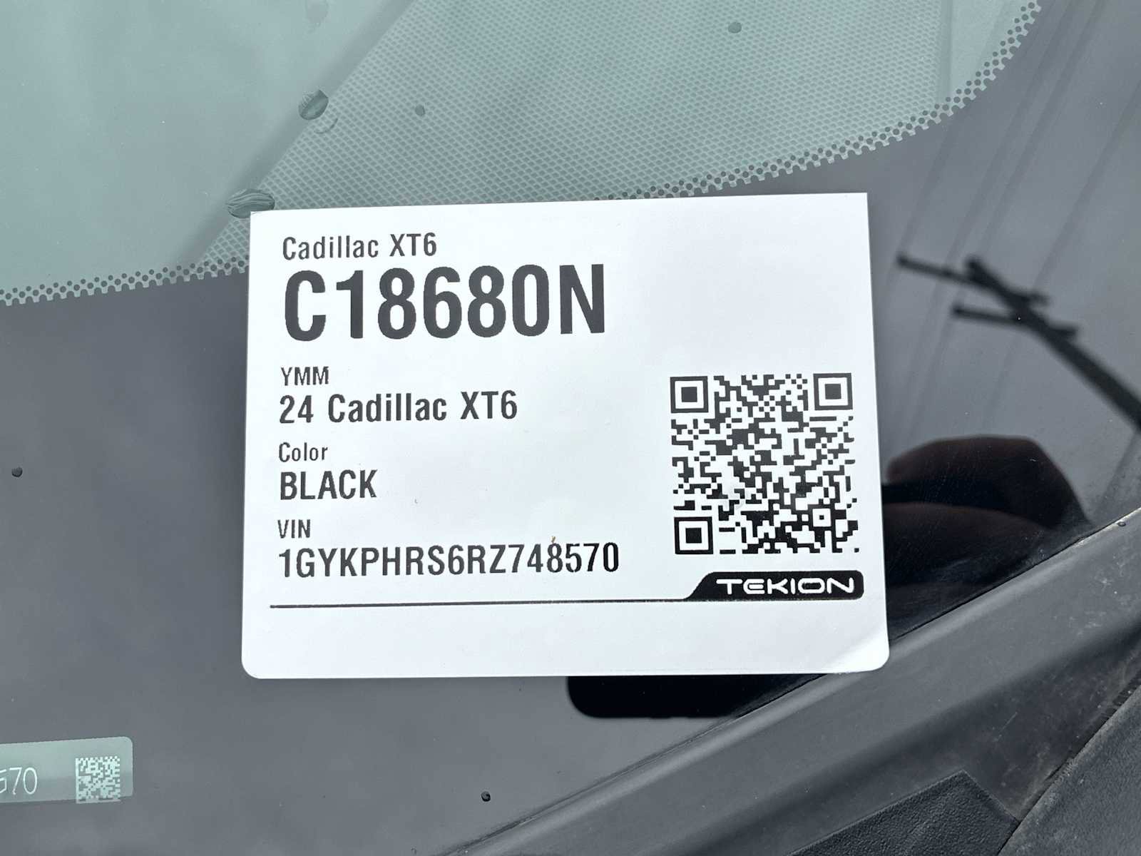 Used 2024 Cadillac XT6 Sport w/ Platinum Package image 35