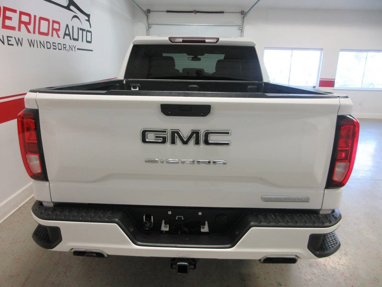Used 2021 GMC Sierra 1500 Elevation w/ LPO, Elevation Black Package image 14