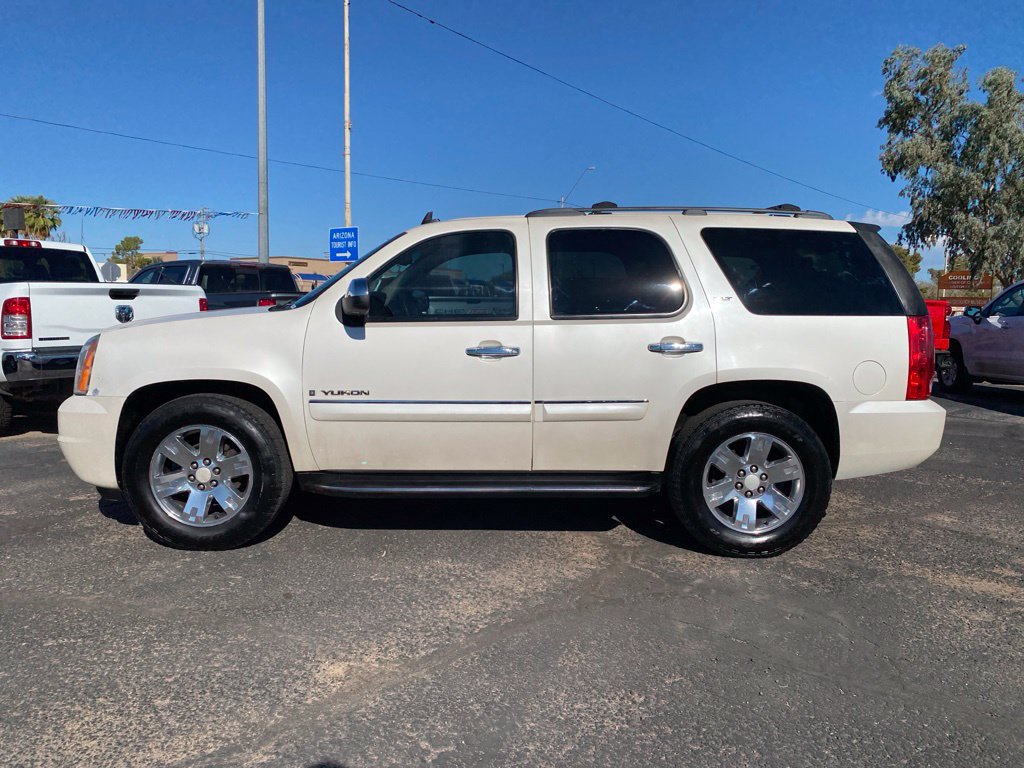 Used 2008 GMC Yukon SLT RWD image 3