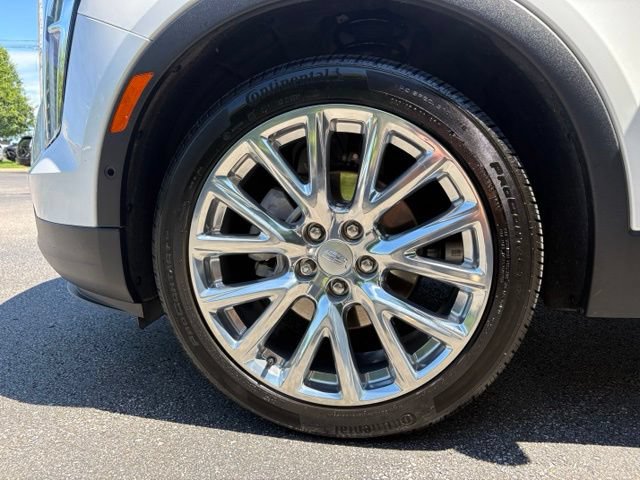 Certified 2023 Cadillac XT4 Premium Luxury w/ Enhanced Visibility Package AWD/4WD image 13